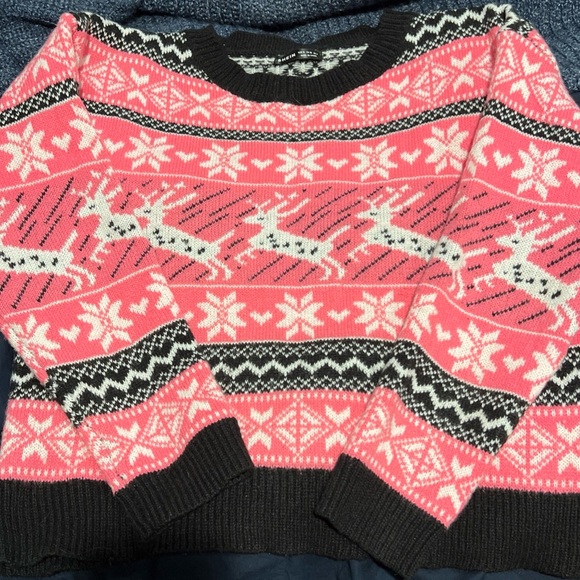 Fair Isle Holiday Sweater Cozy Pink Black White Womens Medium Overszed Christmas - Picture 3 of 5